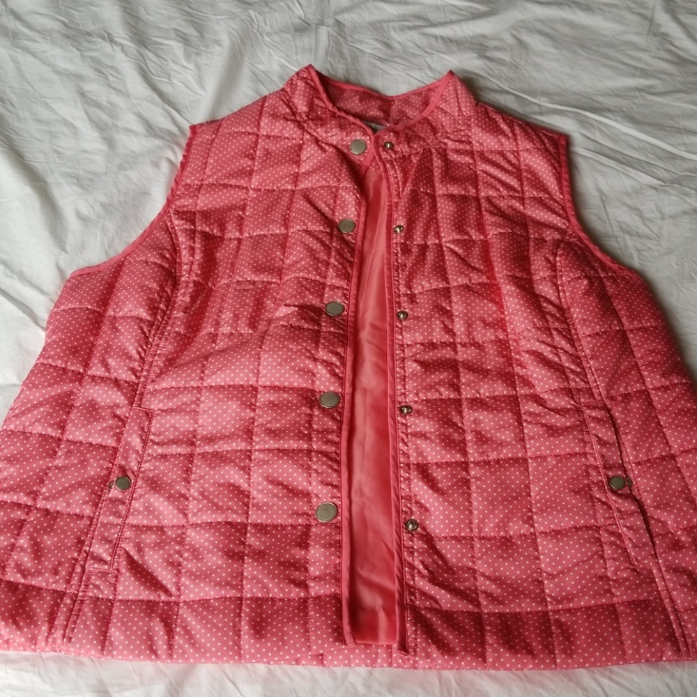 Cute pink polka dot vest